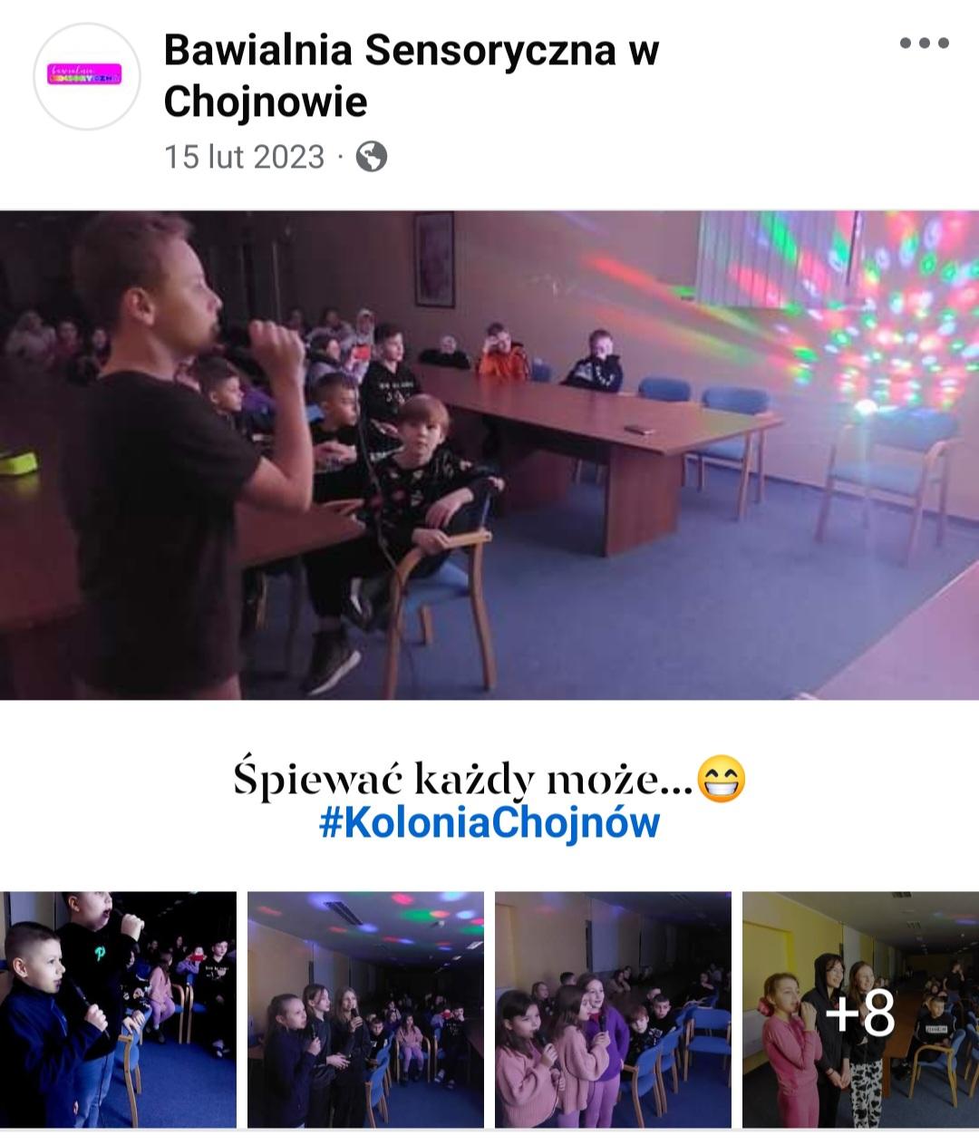 Dzieci śpiewające do mikrofonu, obozoe karaoke, Zimowisko 